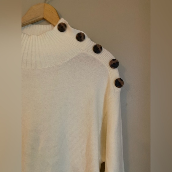 Anthropologie Sweater cream Ivory buttons oversize minimalist - Picture 6 of 10